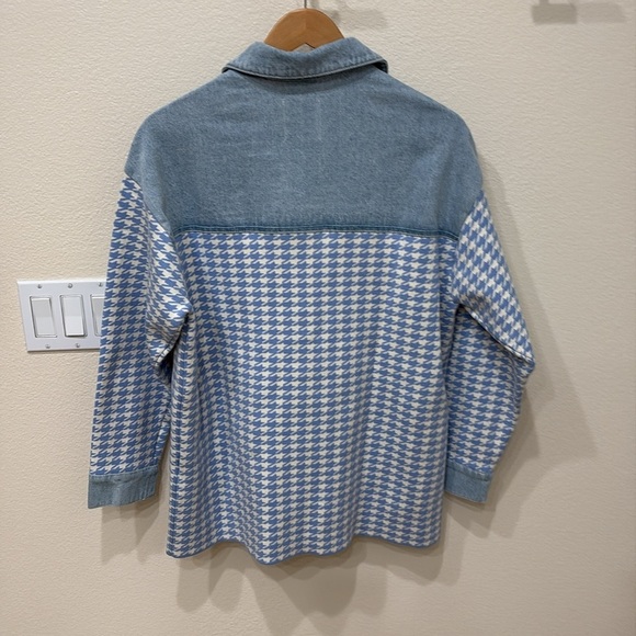 ⭐️SANDRO Houndstooth denim-paneled stretch-knit shirt jacket—GORGEOUS!! Size 2 - Picture 11 of 13